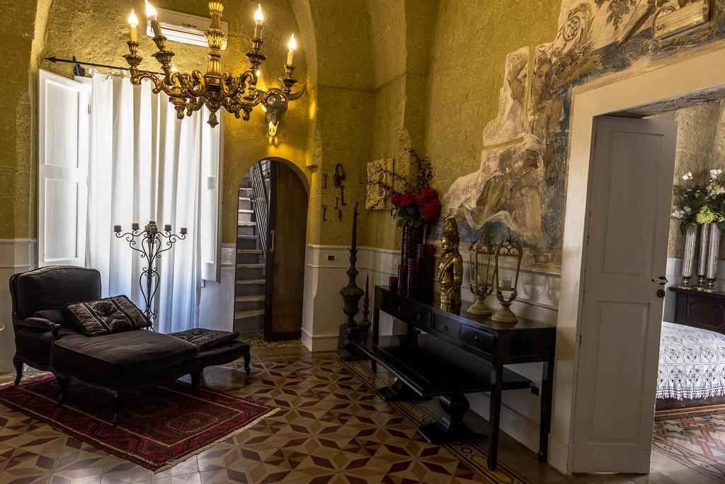 Bed and Breakfast Palazzo Delle Viole Oria  Exterior foto
